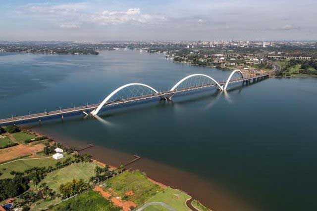 O Lago Paranoá uma obra de engenharia moderna - MRB Engenharia